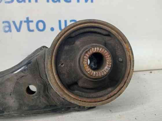 Рычаг правый Hyundai Tucson 2004-2009 545012E011 (Арт. 59389) Київ