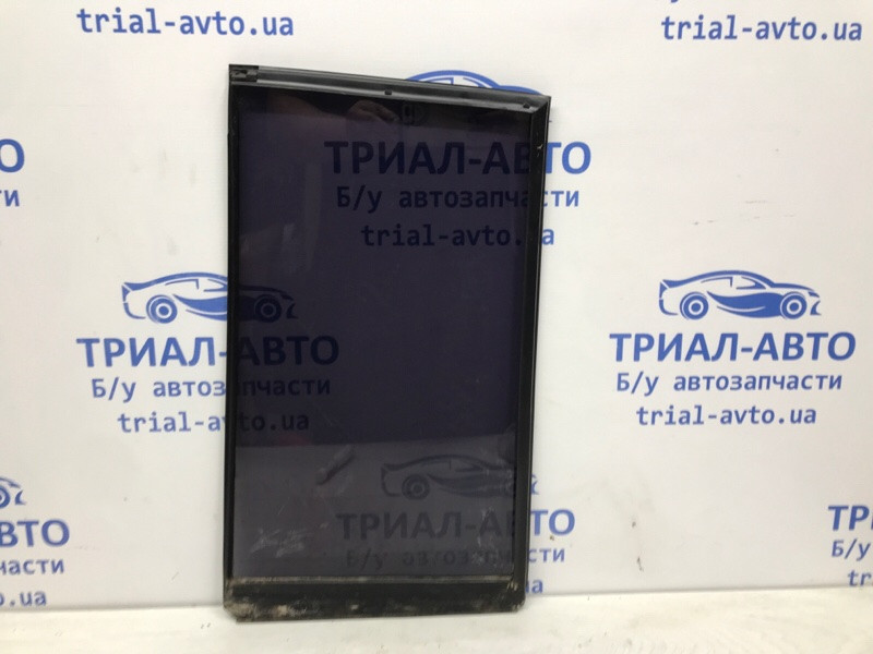 Стекло двери задней правой (форточка) Mitsubishi Pajero Wagon 4 3.2 ДИЗЕЛЬ 4M41 2006 (б/у) Київ - зображення 2