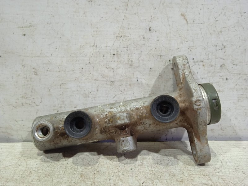 Тормозной цилиндр главный Mitsubishi Lancer 9 1.6 БЕНЗИН 4G18 2003 (б/у) Київ - зображення 1