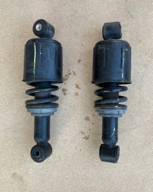 1936405 Амортизатор кабины задний DAF XF 106 Euro 6 Львов - изображение 1