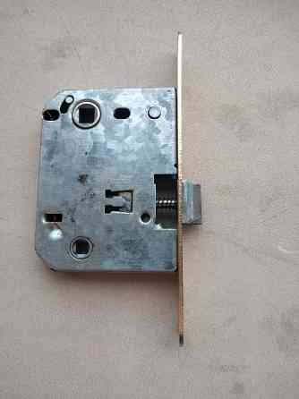 Замок міжкімнатний USK WC 70*50 Киев