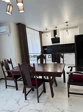 Оренда 2 поверху в Таунхаусі в Борничах, є Генератор Київ