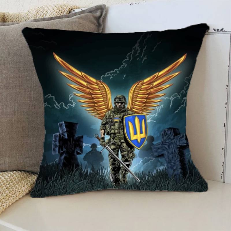 Подушка патріотична 3D Крилатий Воїн 2728_D 12780 35х35 см Киев - изображение 1