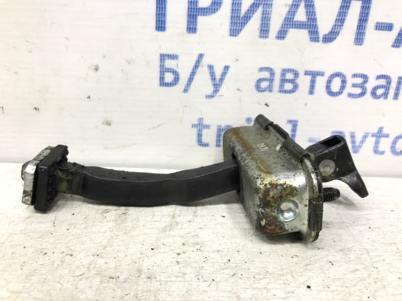 Ограничитель двери задний правый Kia Ceed ED 1.6 DIESEL D4FB 2006 (б/у) Киев - изображение 1