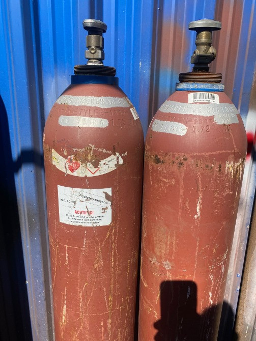Ацетилен в балонах 40л Киев - изображение 1