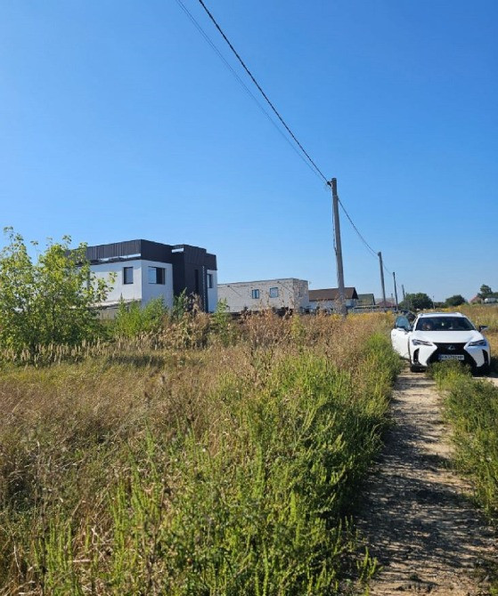 Бровари. Княжичі. Продам 10сот серед нових забудов, Київ-12км Бровары - изображение 2