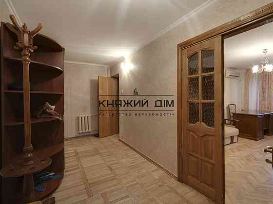 Аренда раздельной 4-х к.кв. м. Минская. № 11193908 Киев