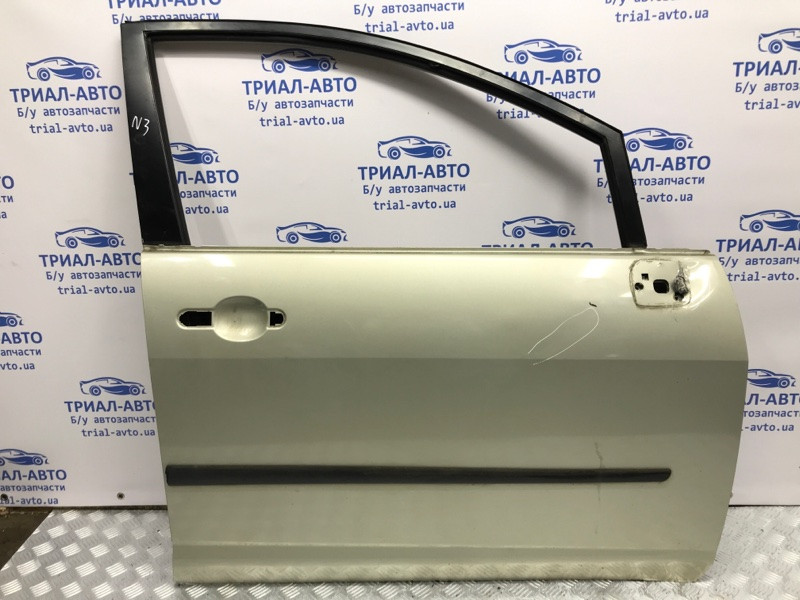 Дверь передняя правая Nissan Tiida C11 1.6 БЕНЗИН HR16 2004 (б/у) Киев - изображение 1