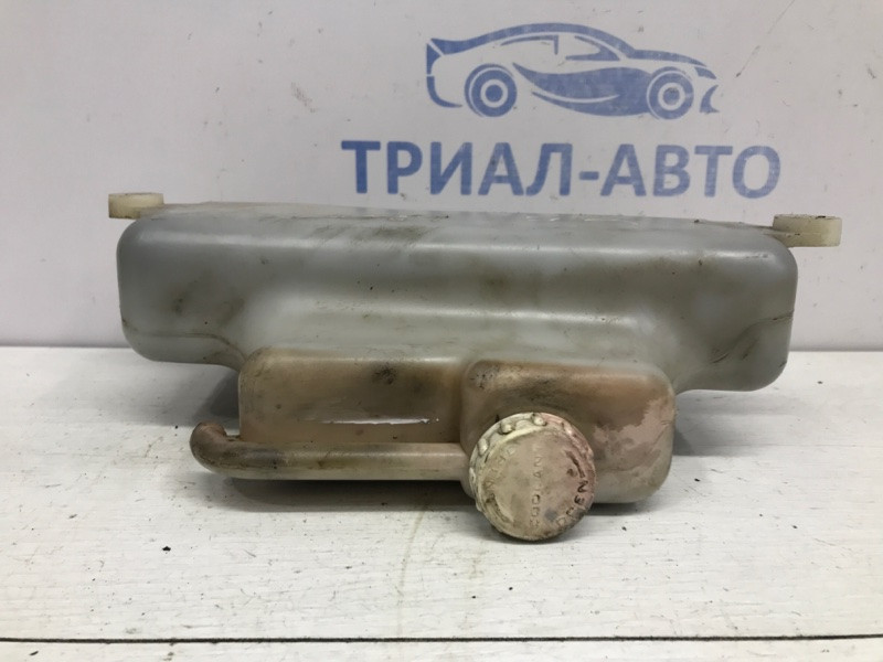 Бачок радиатора (расширительный) Mitsubishi L200 KB 2.5 ДИЗЕЛЬ 4D56U 2006 (б/у) Киев - изображение 2