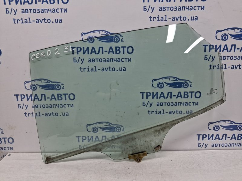 Стекло двери заднее левое Kia Ceed JD 1.6 DIESEL D4FB 2012 (б/у) Киев - изображение 1