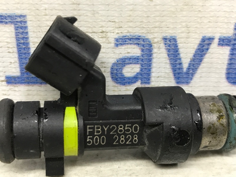 Форсунка топливная Nissan Qashqai J10 2.0 БЕНЗИН MR20DE 2006 (б/у) Киев - изображение 2