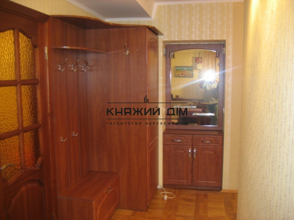 Відмінна 3-х кімнатна квартира на Севастопольскій площі.Код объекта 1187159 Київ - зображення 4