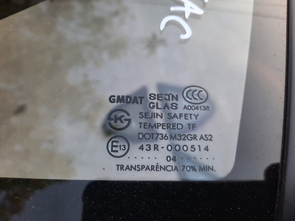 Стекло Chevrolet Tacuma глухое боковое Водительское Заднее Дніпро - зображення 3