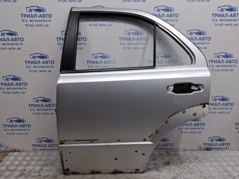 Дверь задняя левая Kia Sorento BL 2.5 DIESEL D4CB 2002 (б/у) Киев - изображение 1
