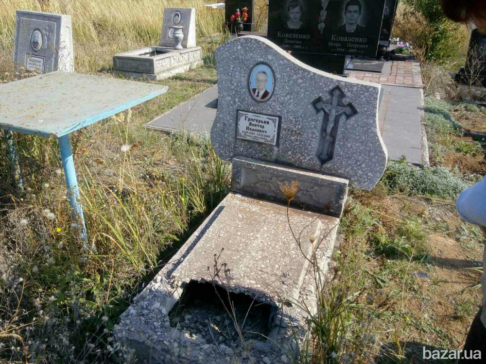 Уборка могил Миколаїв - зображення 3