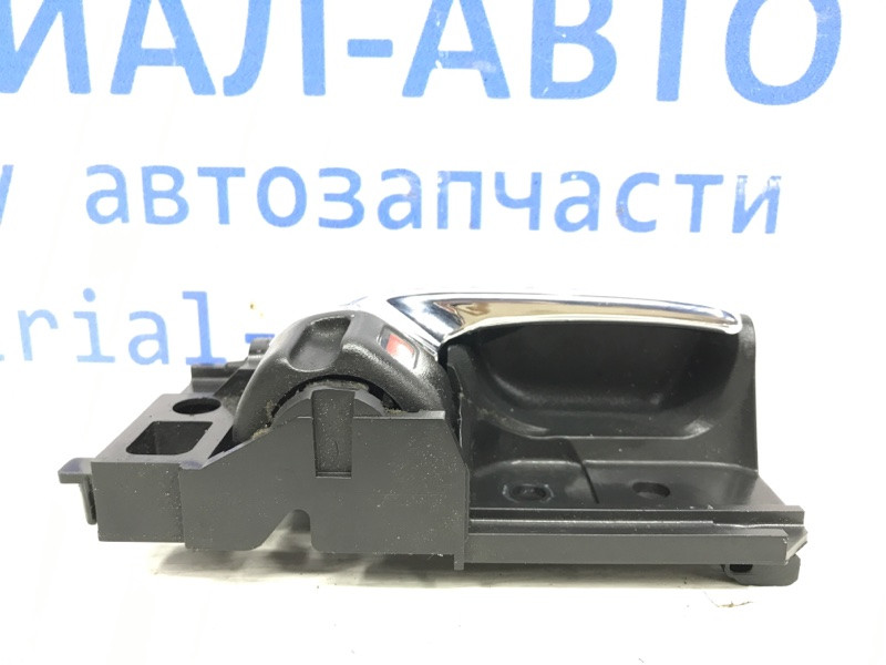 Ручка двери внутренняя правая Toyota Avensis T25 1.8 БЕНЗИН 1ZZFE 2002 (б/у) Киев - изображение 2