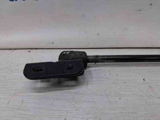 Амортизатор капота Kia Sorento 2002-2011 811813E011 (Арт. 67079) Київ