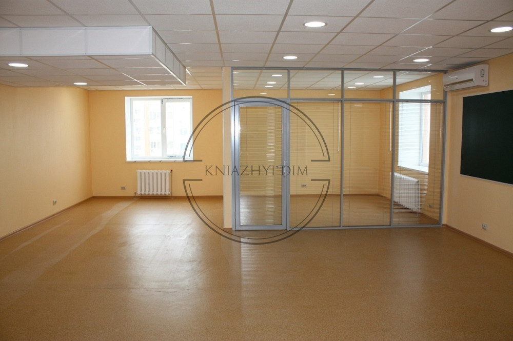 Офіс закритого типу Дарницький р-н м. Червоний хутір Код № 149444 Київ - зображення 1