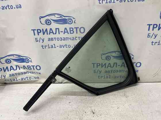 Стекло двери задней правой (форточка) Skoda Octavia 2013-2020 5E5845214 (Арт. 81539) Киев