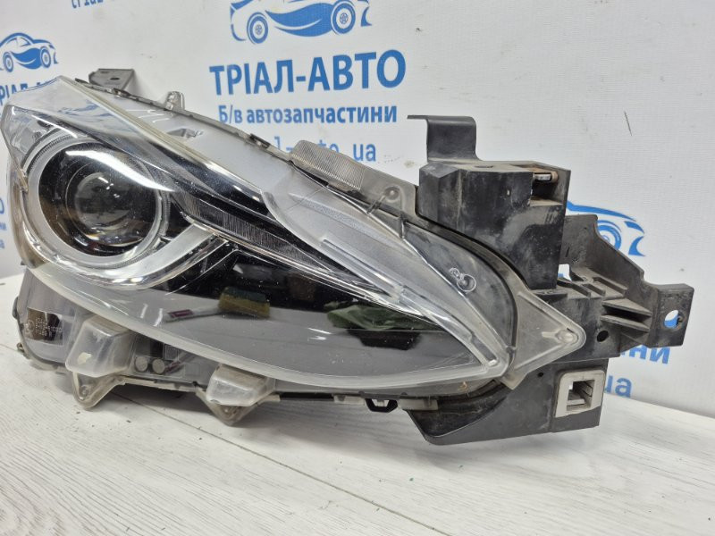 Фара правая Ксенон Mazda 3 BM 2.2 DIESEL 2013 (б/у) Киев - изображение 3