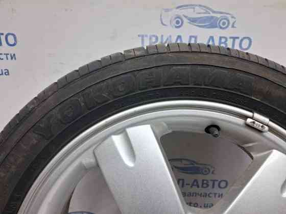 Запаска с резиной Mitsubishi Outlander CU 2.4 БЕНЗИН 4G69 2003 (б/у) Киев