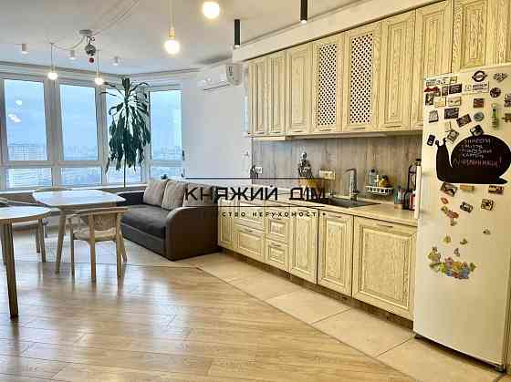 Без Комісії! Продаж 4 кімнатна квартира м.  Виставковий центр КОД 21147759 Киев