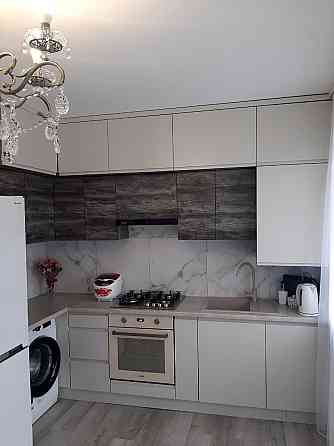 Продаж 2 км. квартири Ременів новобудова з ремонтом Львів