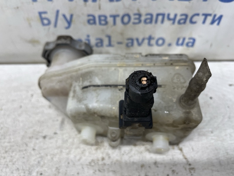 Бачок главного тормозного цилиндра Hyundai Getz 2002-2011 5853125300 (Арт. 81791) Киев - изображение 4