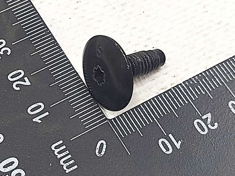 Болт замка двери передней PN,M6x18,SHLDR[7x4],[98],ZNNI,BLK Tesla model 3 1112141-00-D Київ - зображення 2