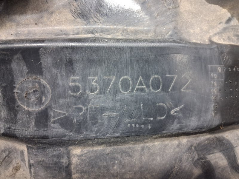 Подкрылок передний правый Mitsubishi Outlander XL 2.4 БЕНЗИН 4B12 2007 (б/у) Київ - зображення 8