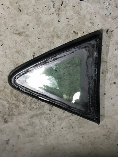 Бу стекло глухое заднее правое верхнее Mercedes W168, A1686700412 Кропивницкий - изображение 2