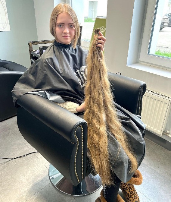 Я приймаю у Дніпродзержинську доглянуте натуральне або фарбоване волосся Вайбер 0961002722 Кам'янське (Дніпродзержинськ) - зображення 5