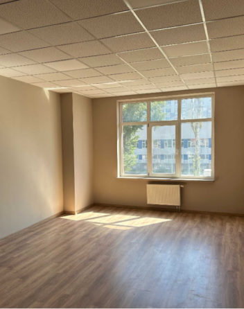 Чорних Запорожців вул 26А, офіс 19м Киев