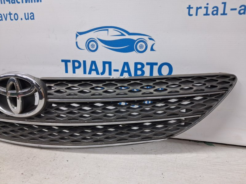 Решетка радиатора Toyota Camry XV30 3.0 БЕНЗИН 1MZFE 2001 (б/у) Киев - изображение 3