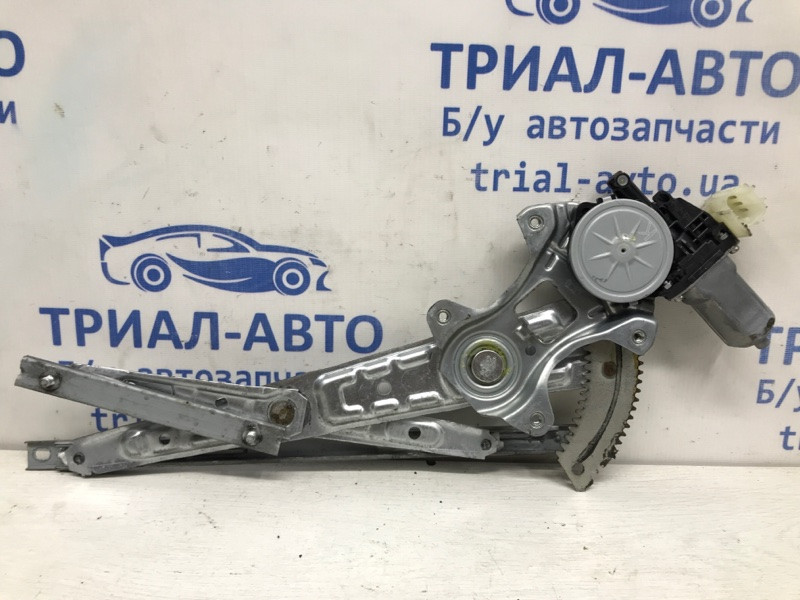 Стеклоподъемник задний правый Nissan X-Trail T32 1.6 DIESEL R9M 2014 (б/у) Киев - изображение 1