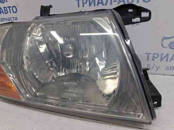 Фара правая галоген Mitsubishi Pajero Wagon 3 3.2 ДИЗЕЛЬ 4M41 1999 (б/у) Київ