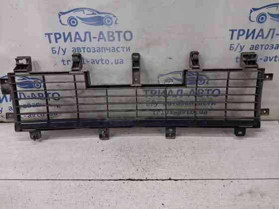 Решетка бампера центральная Mitsubishi Pajero Wagon 2006-2022 6402A123 (Арт. 83675) Киев