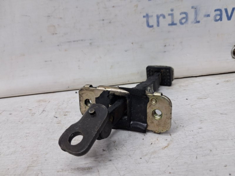 Ограничитель двери передний правый Kia Sorento BL 2.5 DIESEL D4CB 2002 (б/у) Киев - изображение 2