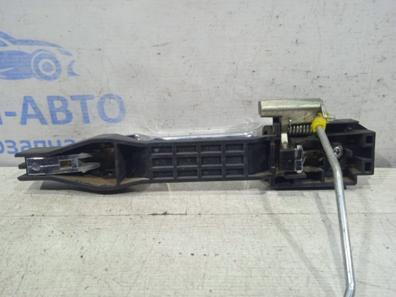 Ручка двери внешняя задняя правая Mitsubishi L200 KB 2.5 ДИЗЕЛЬ 4D56U 2006 (б/у) Киев - изображение 2