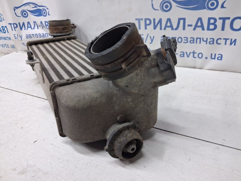 Радиатор интеркуллера Kia Ceed ED 1.6 DIESEL D4FB 2006 (б/у) Київ - зображення 2