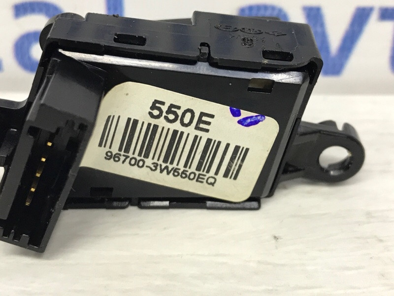 Кнопки руля Kia Sportage SL 1.7 DIESEL D4FD 2010 (б/у) Київ - зображення 3