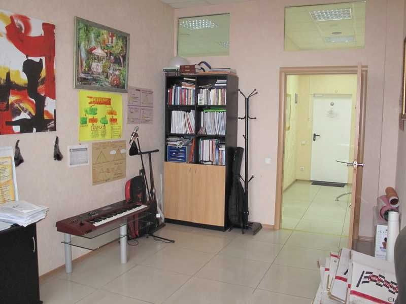 Сдам. Офис 90 м.кв. угол пр.Леси Украинки и ул.Надежды Алексеенко 21 Дніпро - зображення 9