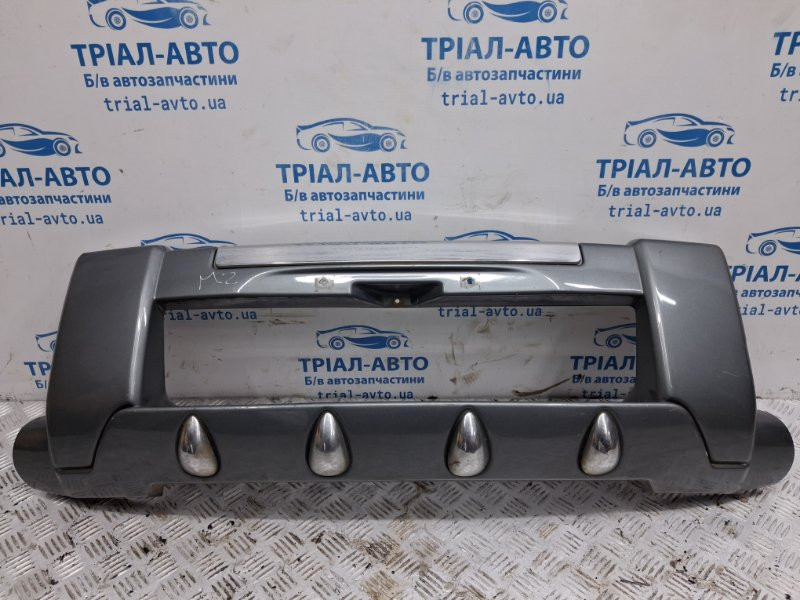 Накладка бампера Mitsubishi L200 KB 2.5 ДИЗЕЛЬ 4D56U 2006 перед. (б/у) Київ - зображення 1