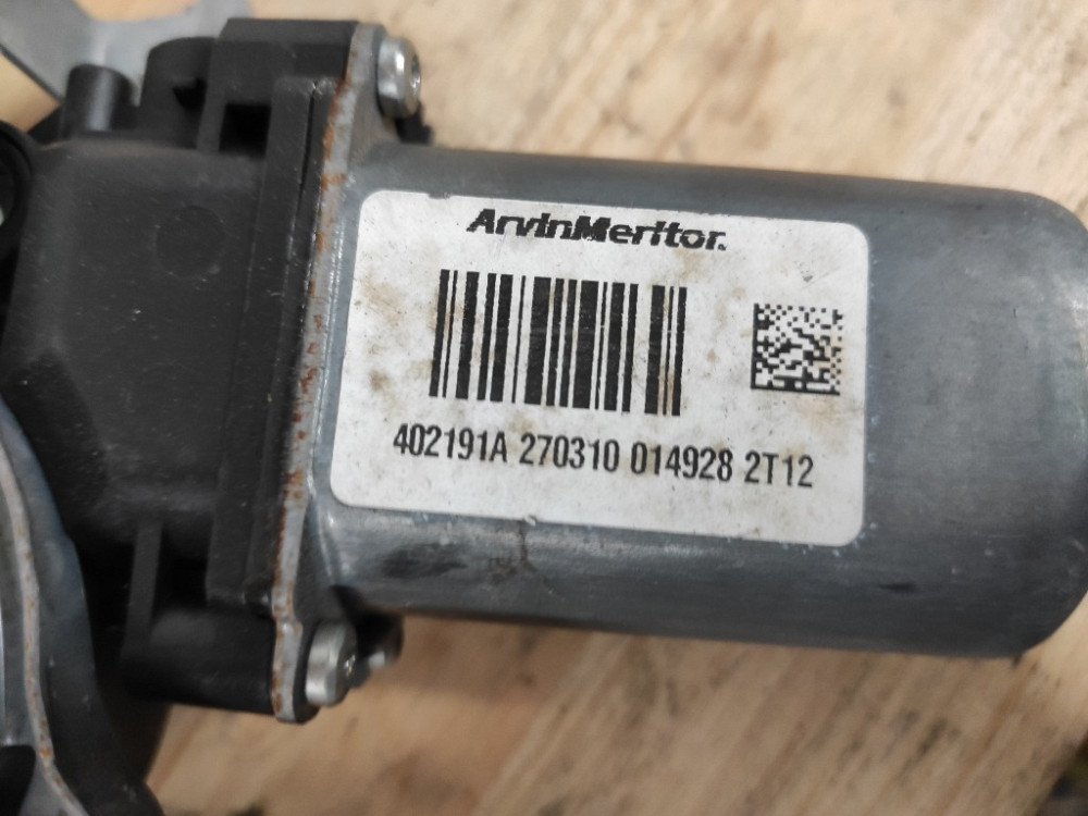 Стеклоподъемник задний левый Nissan Qashqai 2007-2013 Ковель - зображення 3