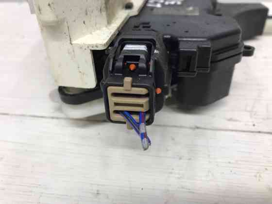 Замок двери задний правый Mitsubishi L200 2006-2015 5745A092 (Арт. 51558) Київ