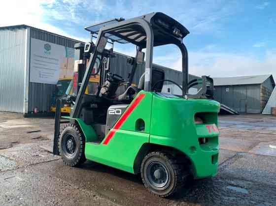 Газ-бензиновий навантажувач TCM (Nissan), із напрацюванням 7644 мотогодин. Модель: FHGE20T5. Полтава