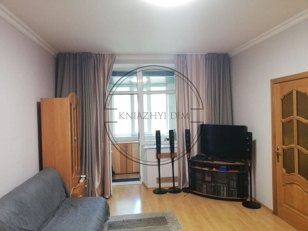 Продаж 3-кім. квартири у Дарницькому районі. Код об'єкту: 21145642 Киев - изображение 2