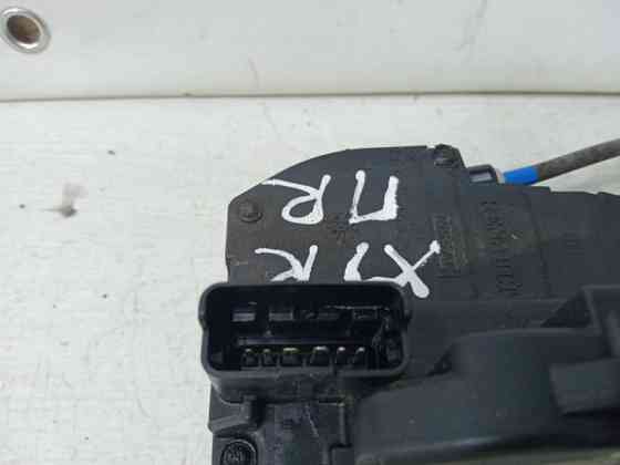 Замок двери передний правый Nissan X-Trail T31 2.0 DIESEL M9R 2007 (б/у) Киев