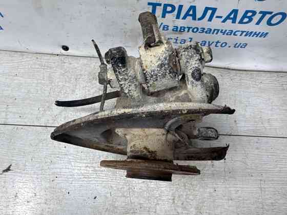 Цапфа задняя правая со ступицей Honda Civic FD 1.8 БЕНЗИН R18A 2005 (б/у) Київ