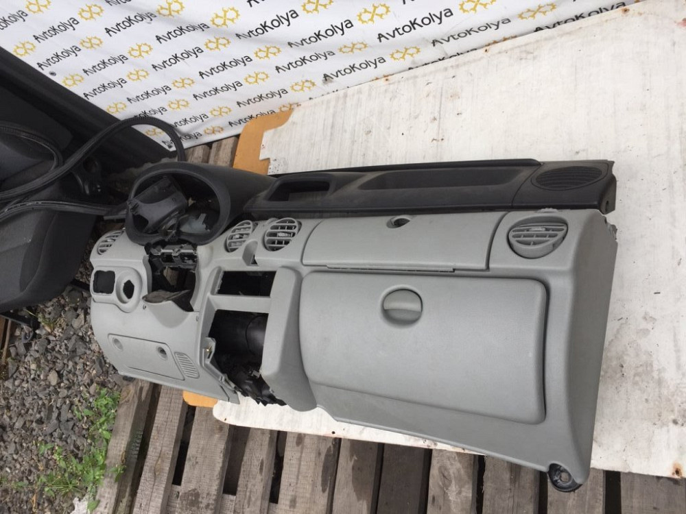 Панель салона передняя (торпедо) Renault Kangoo 2003-2007 Ковель - изображение 3